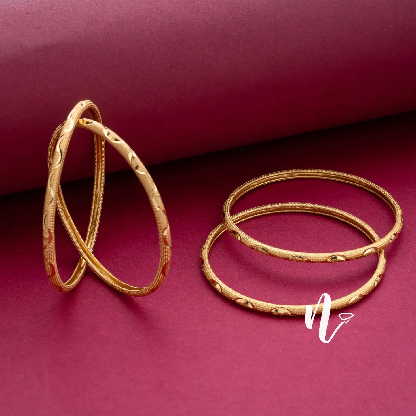 PIPE BANGLE B76 NAYAGOLD MERAGOLD