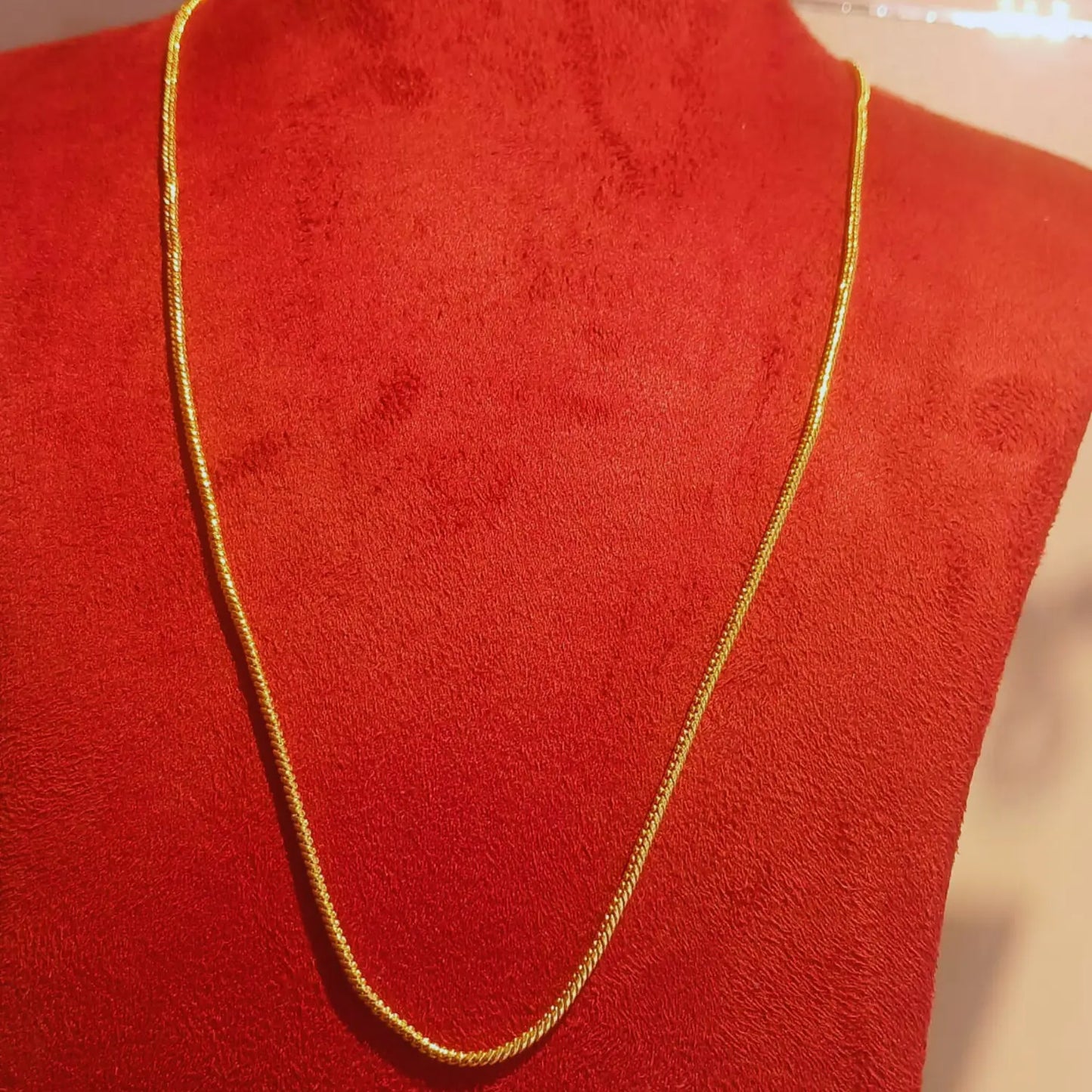 GOLD PLAED NICE CHAIN