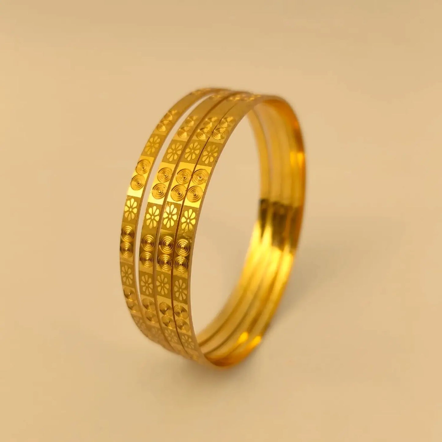 GOLD PLATED KERALA BANGLE