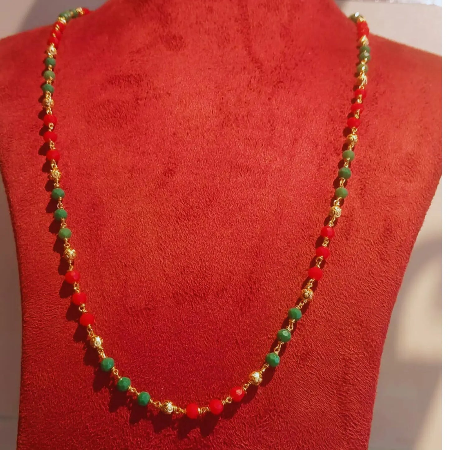 GOLD PLATED MULTY COLOUR PEARL CHAIN