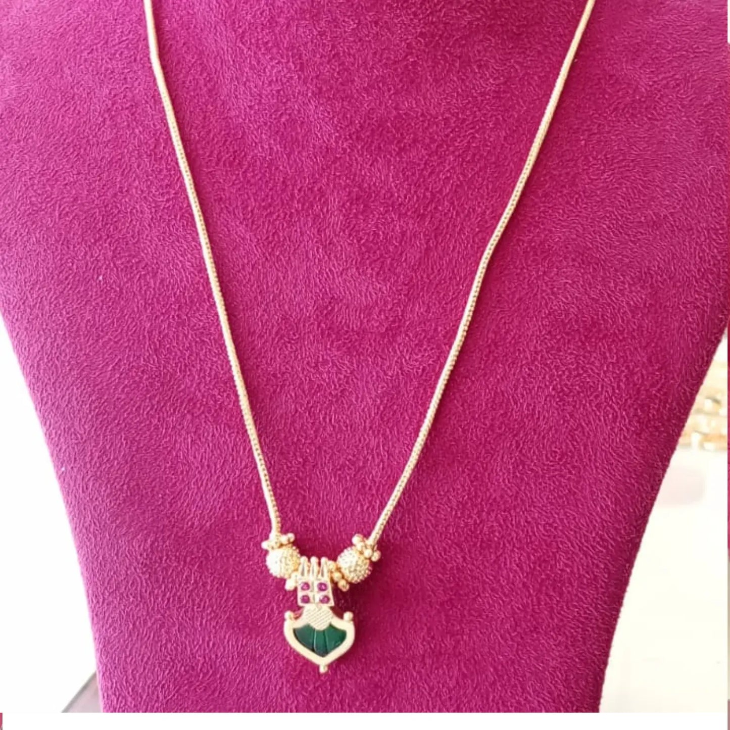 GOLD PLATED ONE PALAKKA LOCKET CHAINPENDENT