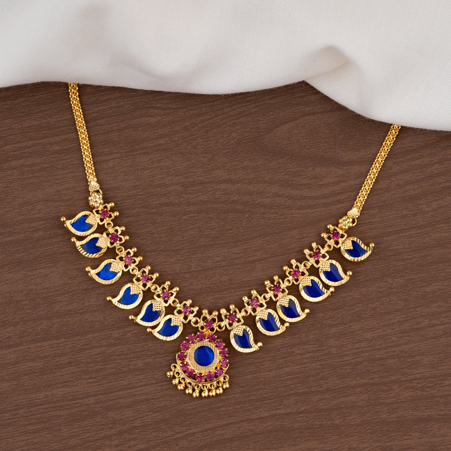Mango necklace six petels blue