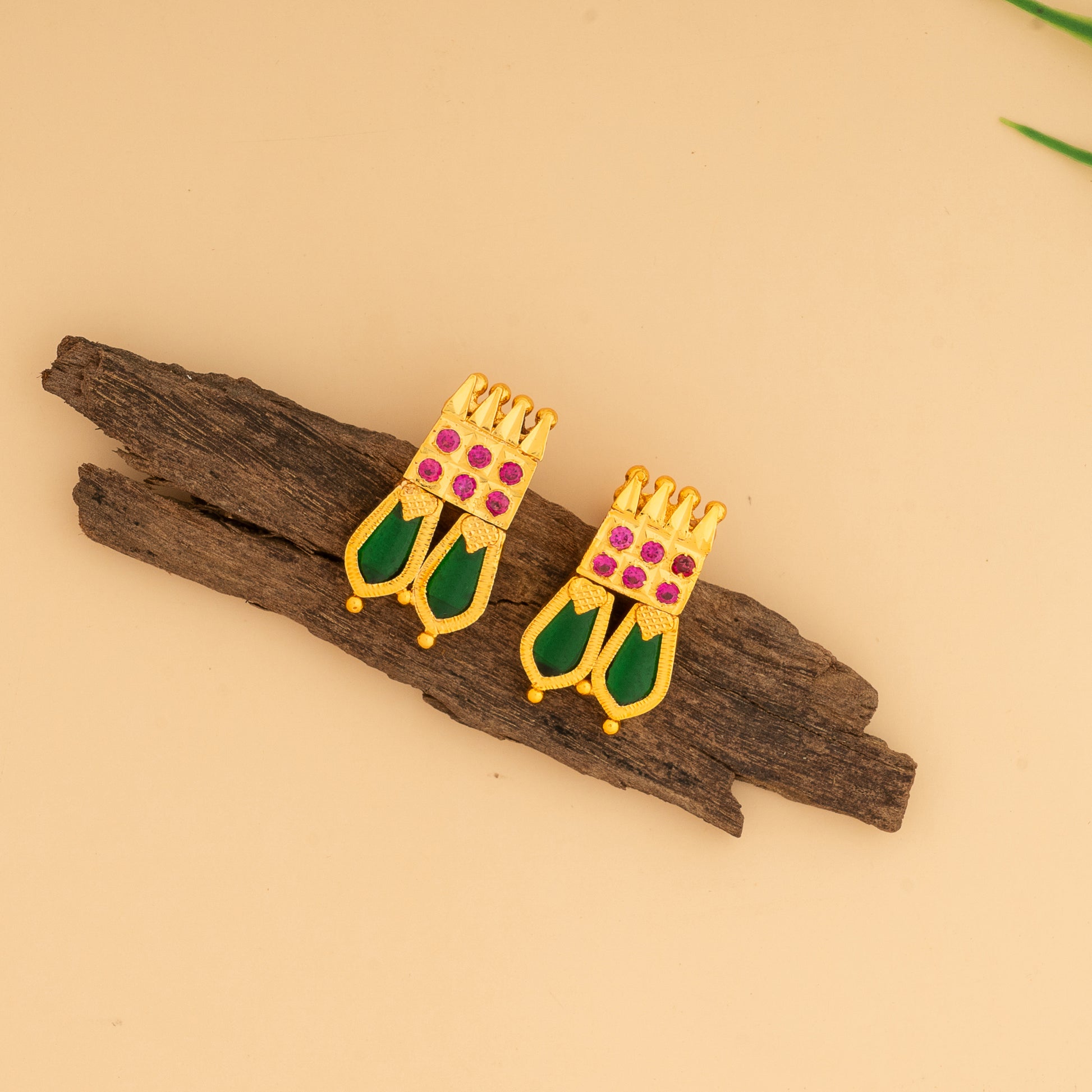 gold plated ear studs