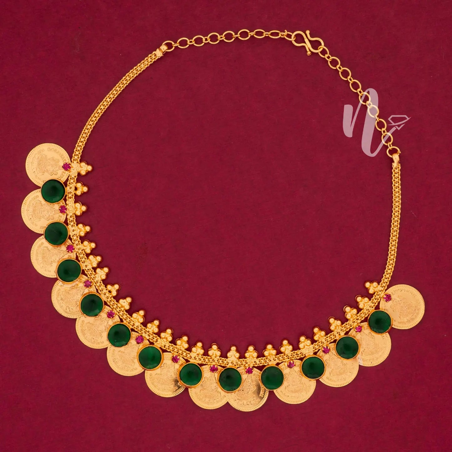 ROUND GREEN STONE WITH COIN NECKLACE N199 NAYAGOLD MERAGOLD