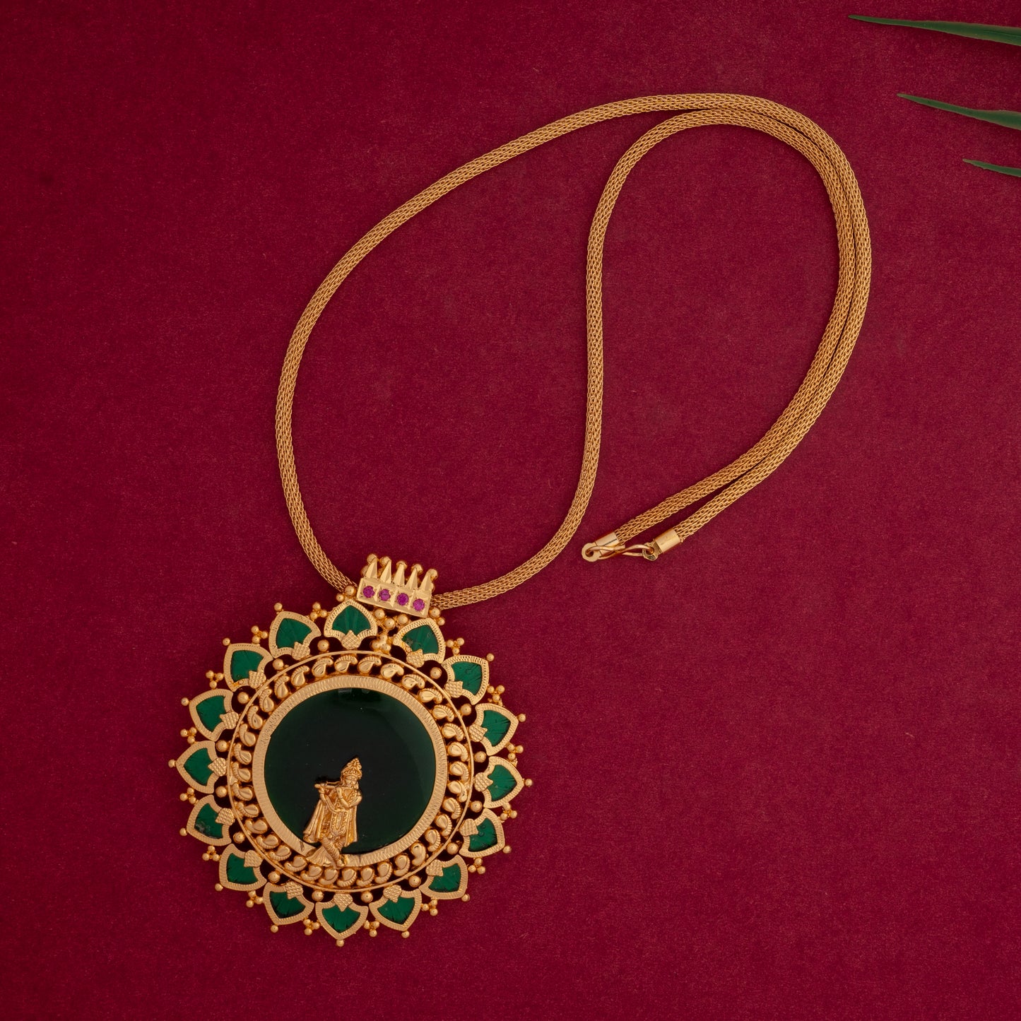 ROUNDPALAKKAKRISHNANCHAINPENDANT