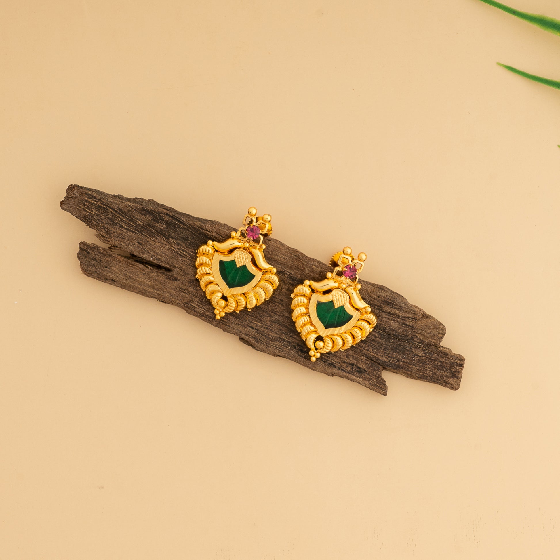 gold plated ear studs
