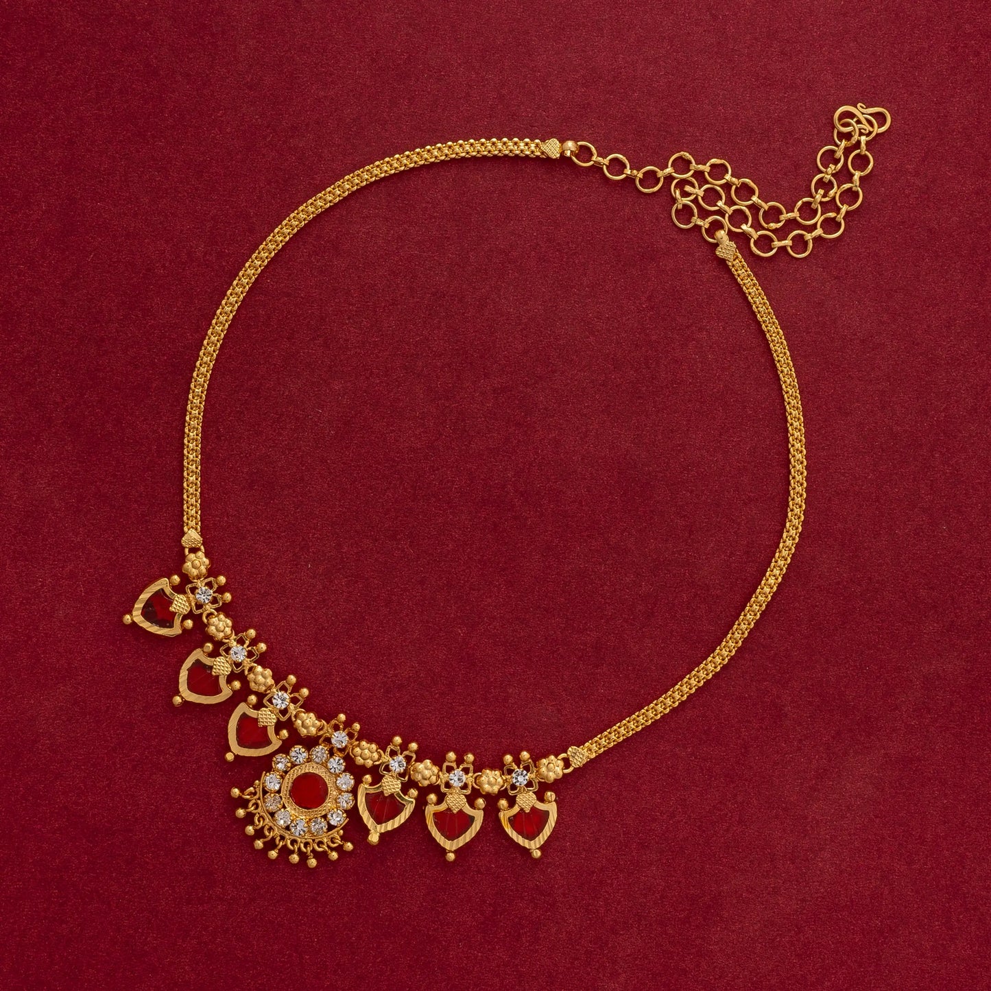 palakka mala three petels red color