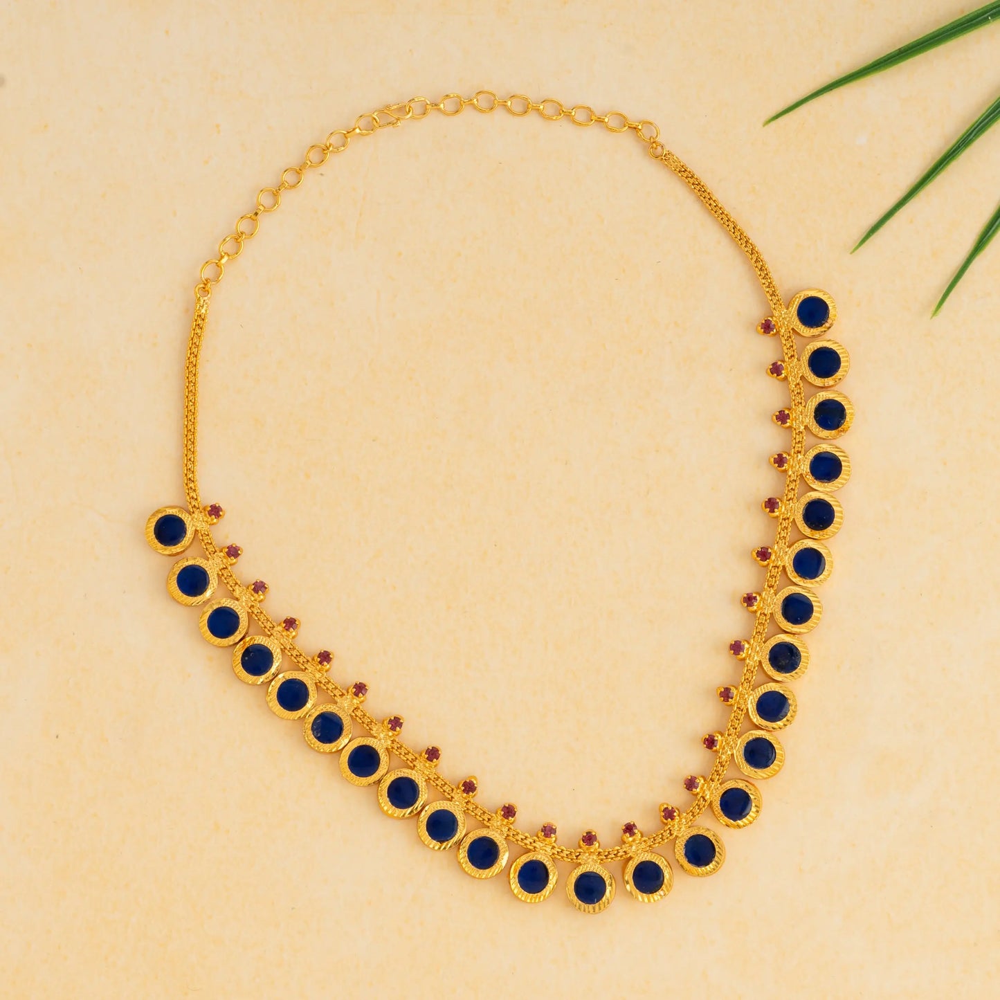 ROUND PALAKKA NECKLACE 25 PETELS BLUE N44B NAYAGOLD MERAGOLD