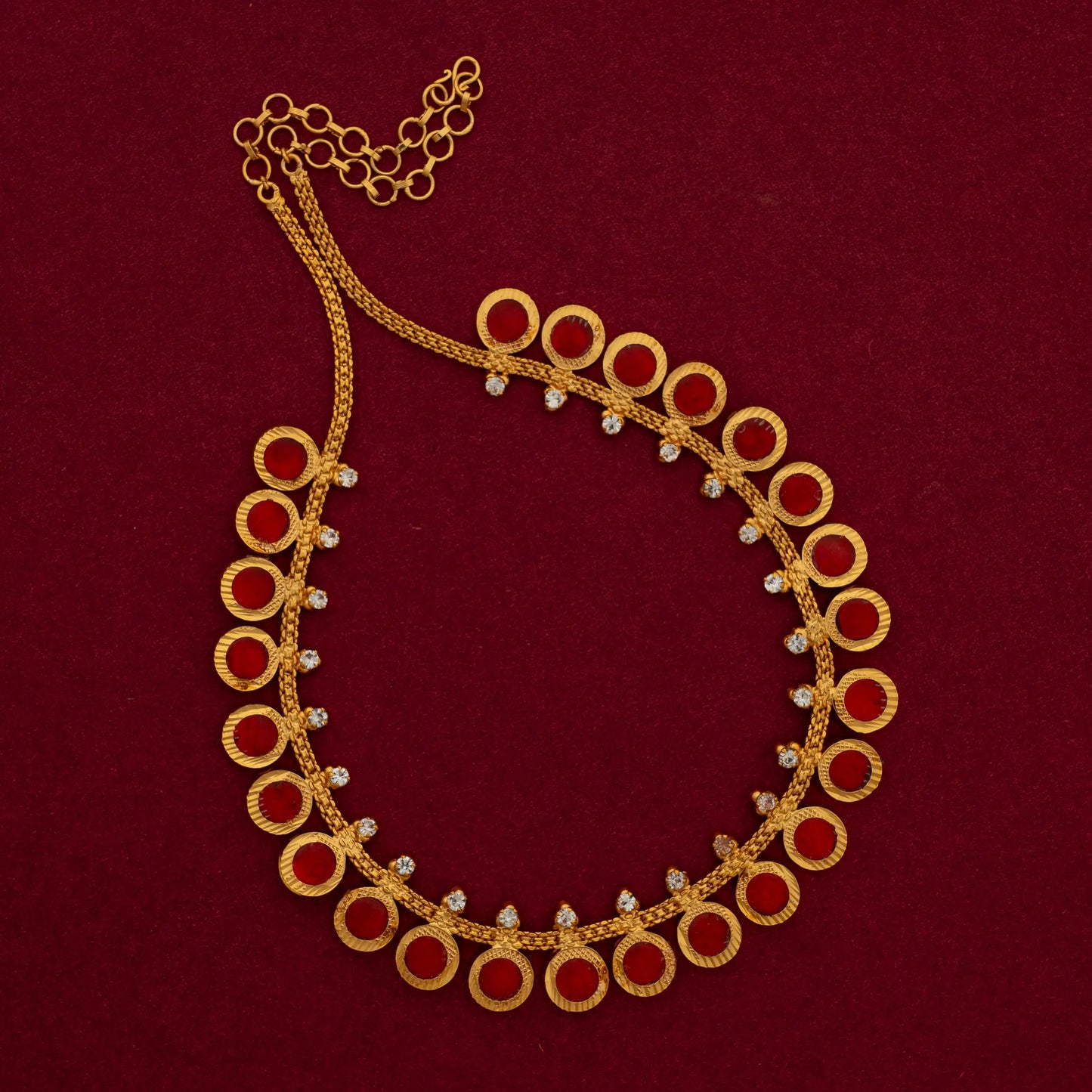 ROUND PALAKKA NECKLACE 25 PETELS RED N44 R Naya Gold Jewelry