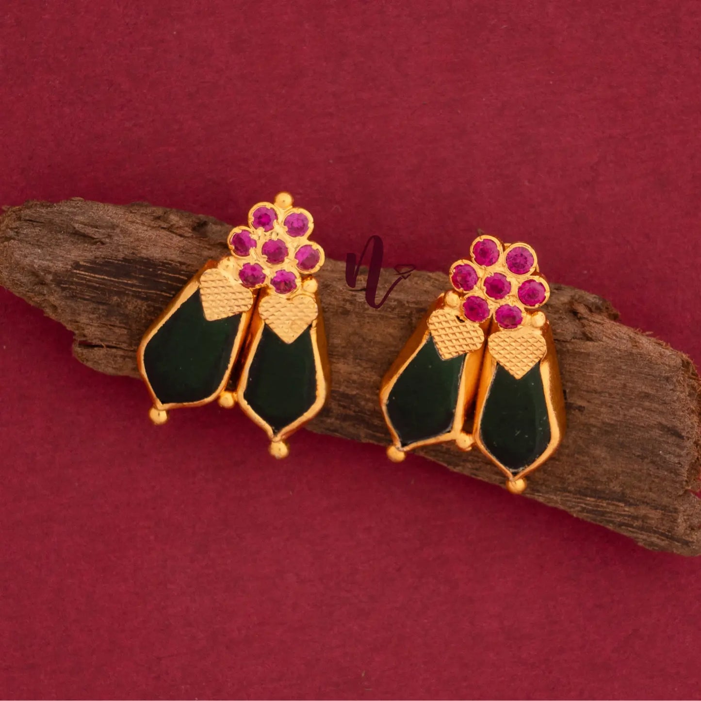 gold plated ear stud