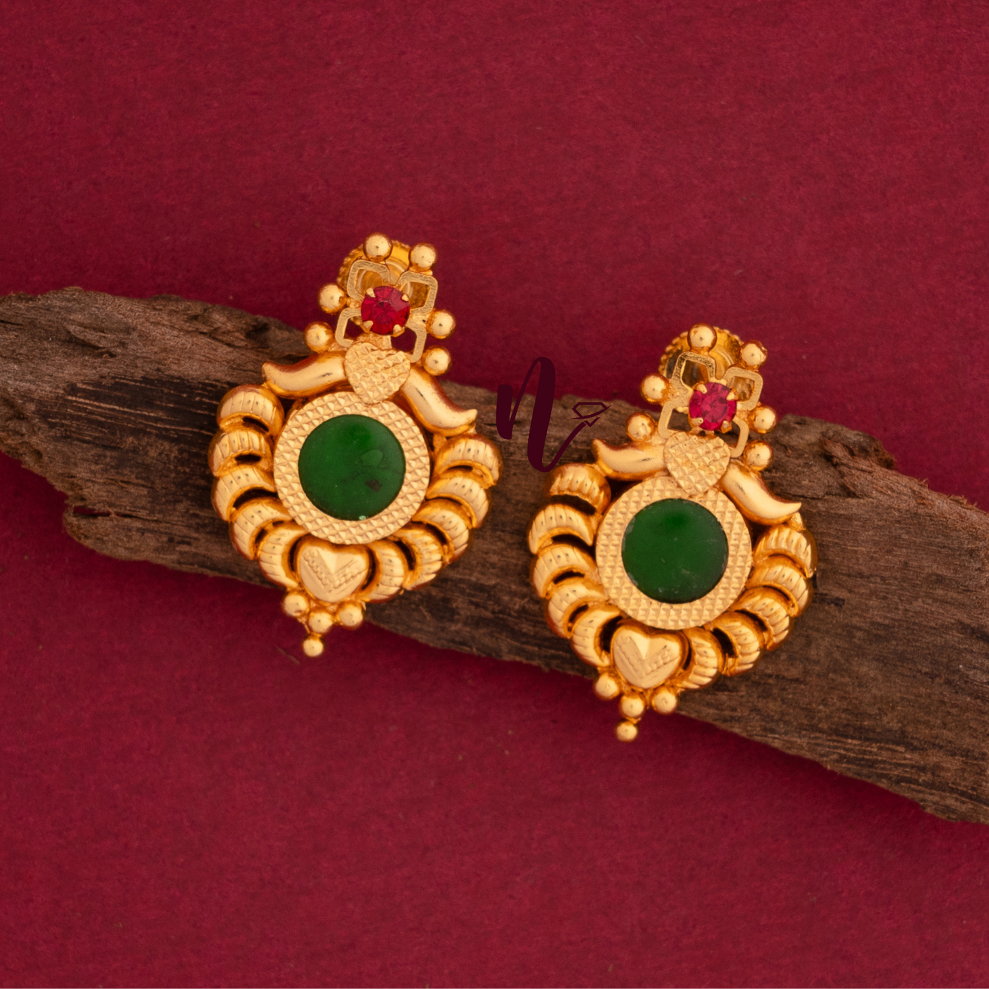 gold plated ear stud