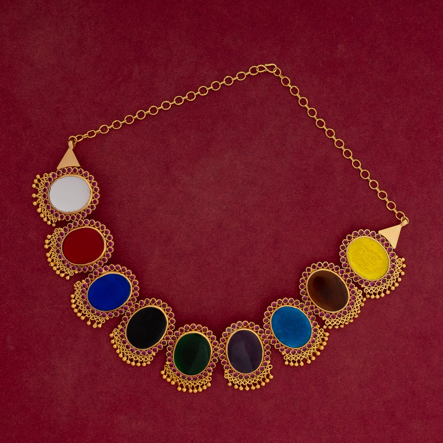 TRADITIONAL NEACKLACE N180