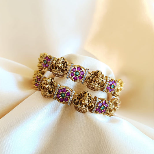 ANTIQUE LAKSHMI BANGLE
