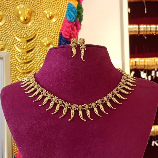 ANTIQUE MULLA NECKLACE