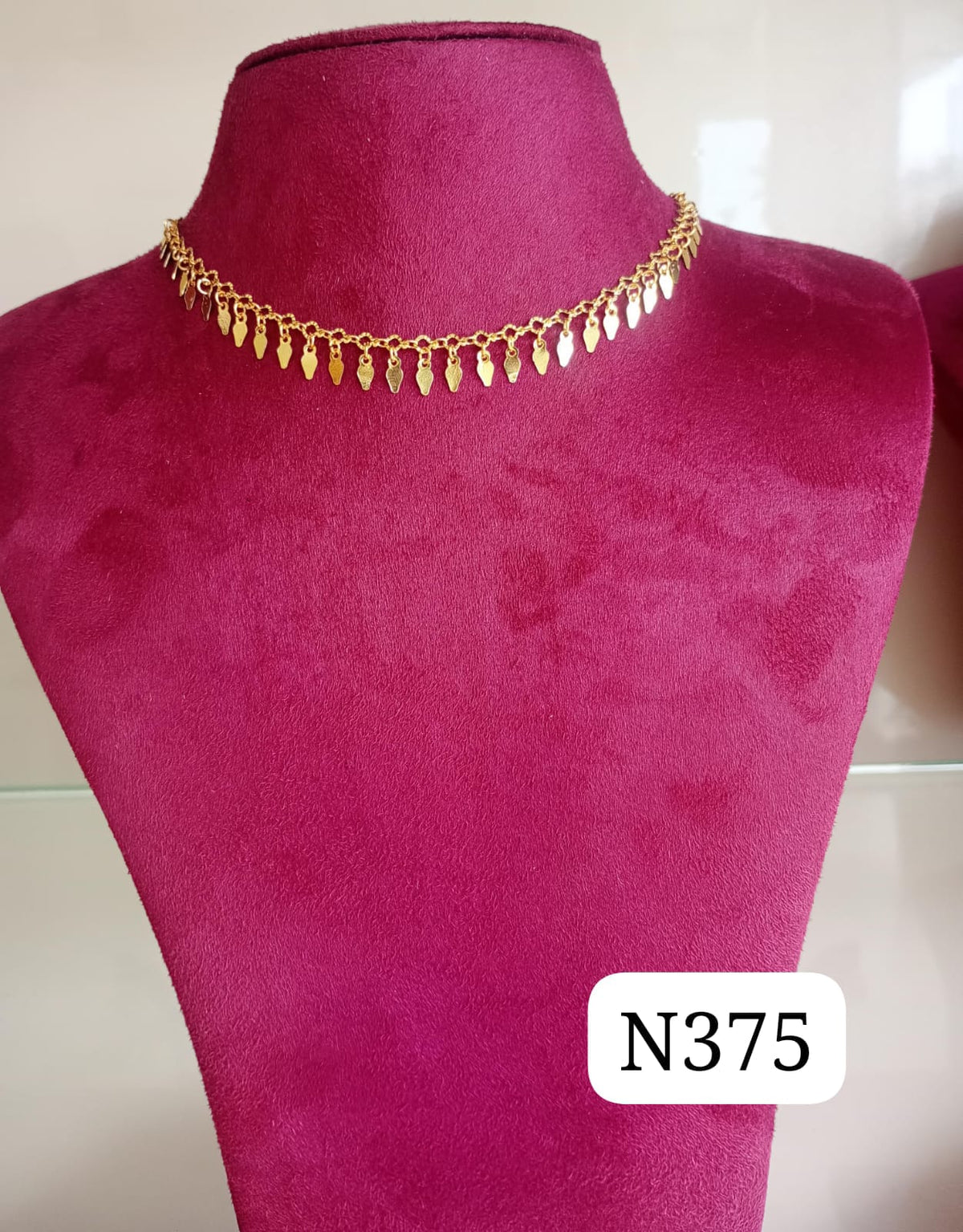 ELAKKATHALI  NECKLACE 