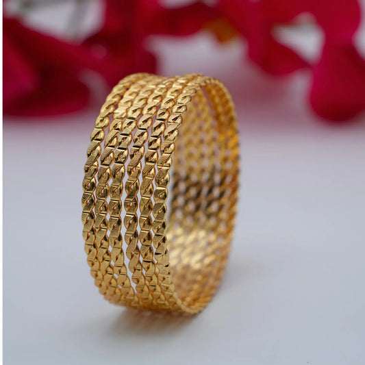 GOLD PLATED BANGLE  MODEL 