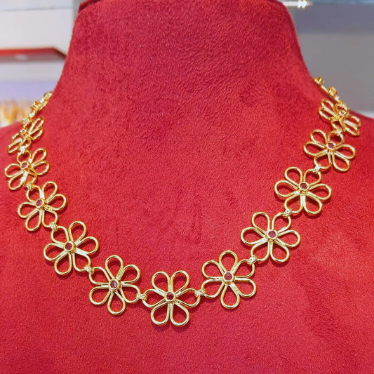 GOLD PLATED FLOWER NECKLACE