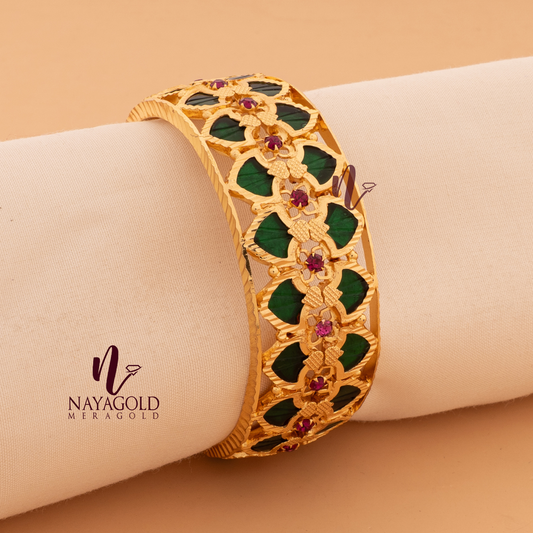 GOLD PLATED GREEN COLOUR DOUBLE LAYER PALAKKA WITH PINK STONE 