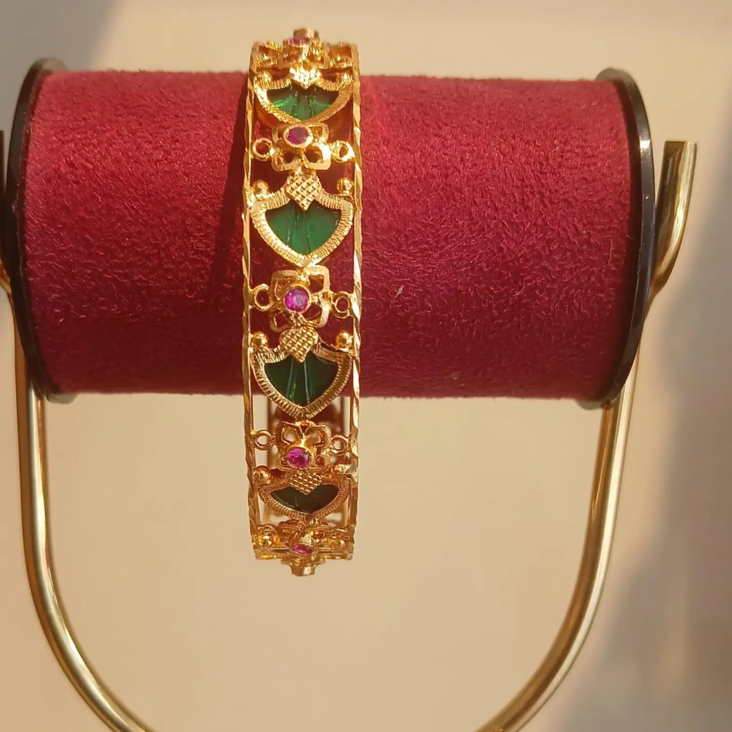 GOLD PLATED GREEN COLOUR PALAKKA BANGLE 