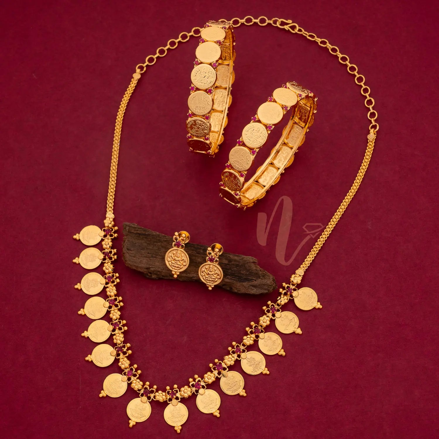 GOLD PLATED JEWELLERY SET