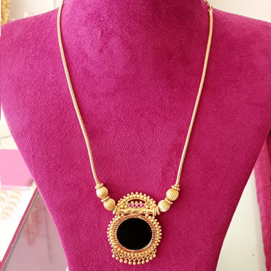 GOLD PLATED ROUND PALAKKA WITH ULLIBALL CHAINPENDENT 