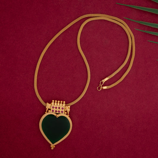 CHAIN PENDANT