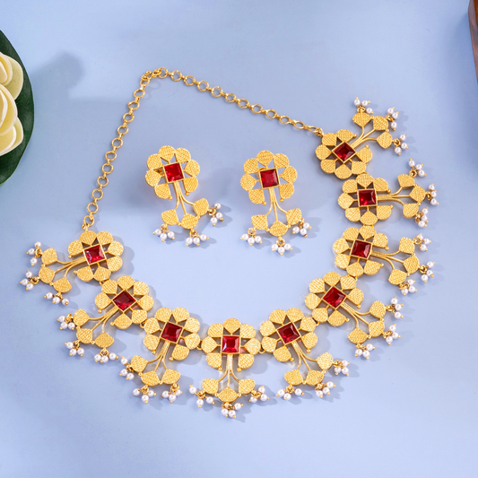 KERALA MODEL FLOWER STONE HANGING NECKLACE 