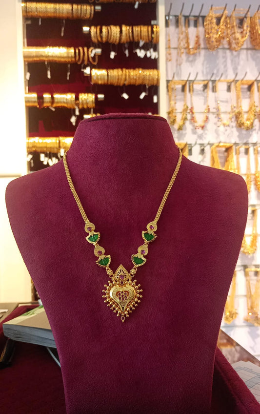 KERALA MODEL PALAKKA WITH MIDDLE LOCKET 