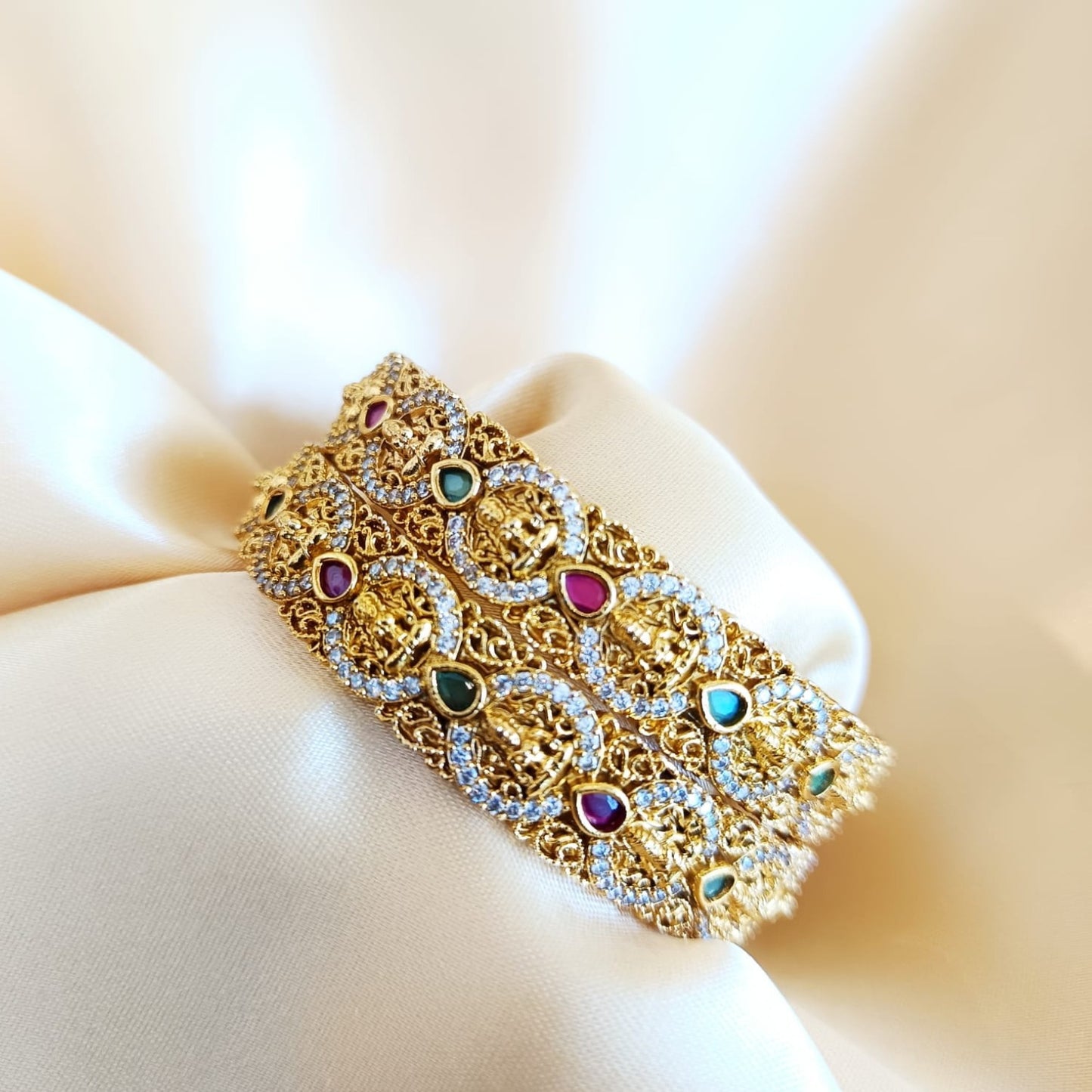 KERALA TRADITIONAL ANTIQUE BANGLE