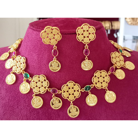 KERALA TRADITIONAL FLOWER STONE COIN MULTY