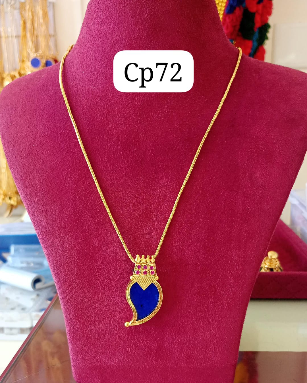 KERALA TRADITIONAL MANGO CHAINPENDENT 