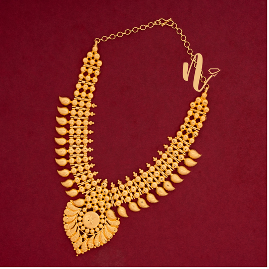 GOLD PLATED NECKLACE