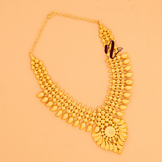 GOLD PLATED NECKLACE