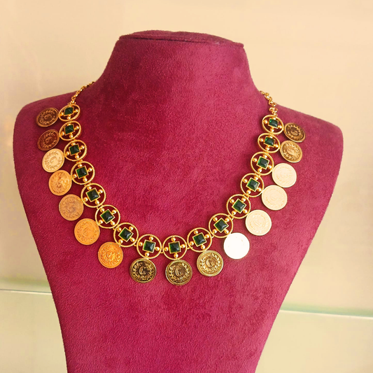 KERALA TRADITIONAL GREEN STONE NECKLACE