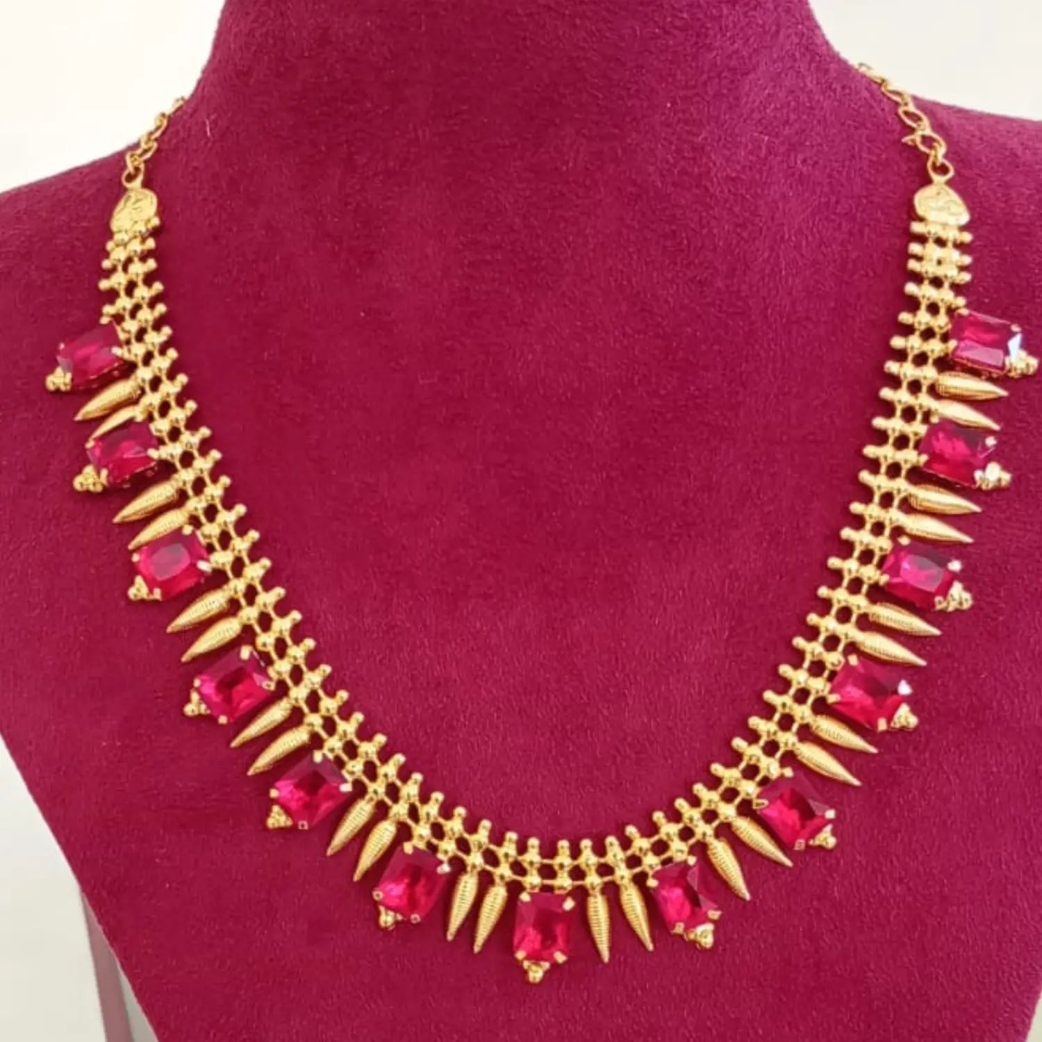NECKLACE N98R NAYAGOLD MERAGOLD