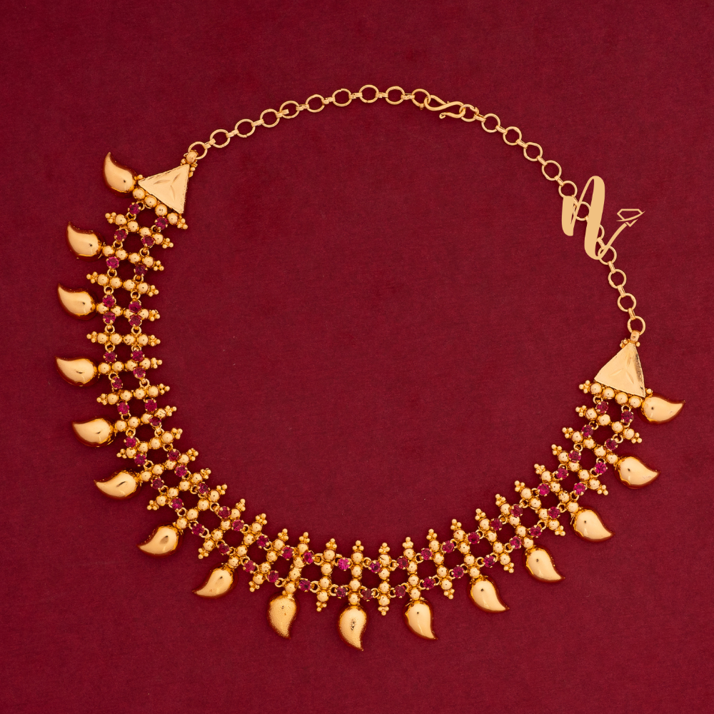 GOLD PLATED NECKLACE