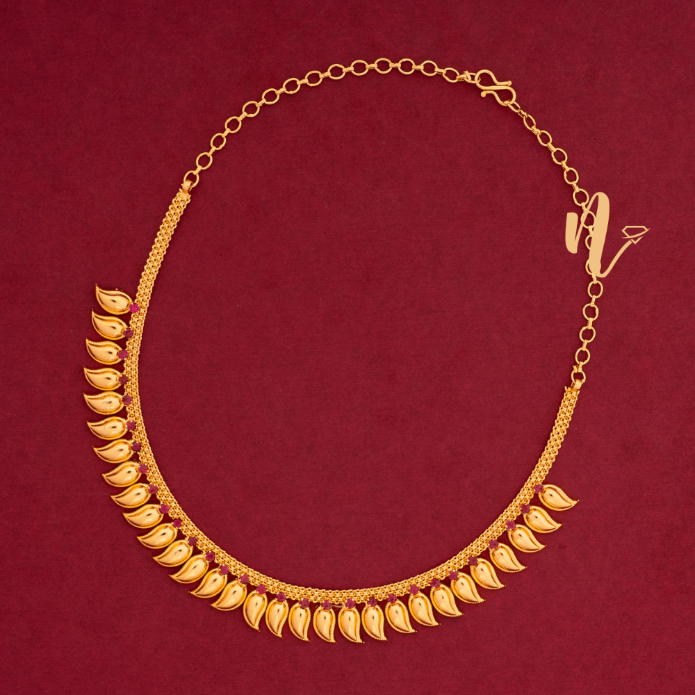 GOLD PLATED NECKLACE