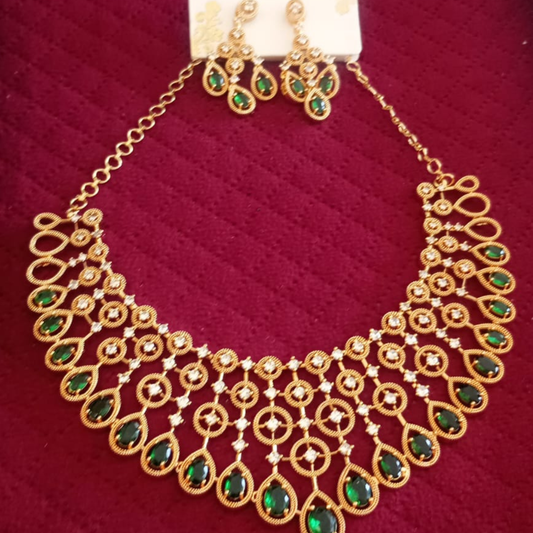 PARTY WEAR GREEN STONE JEWELLERY SET 