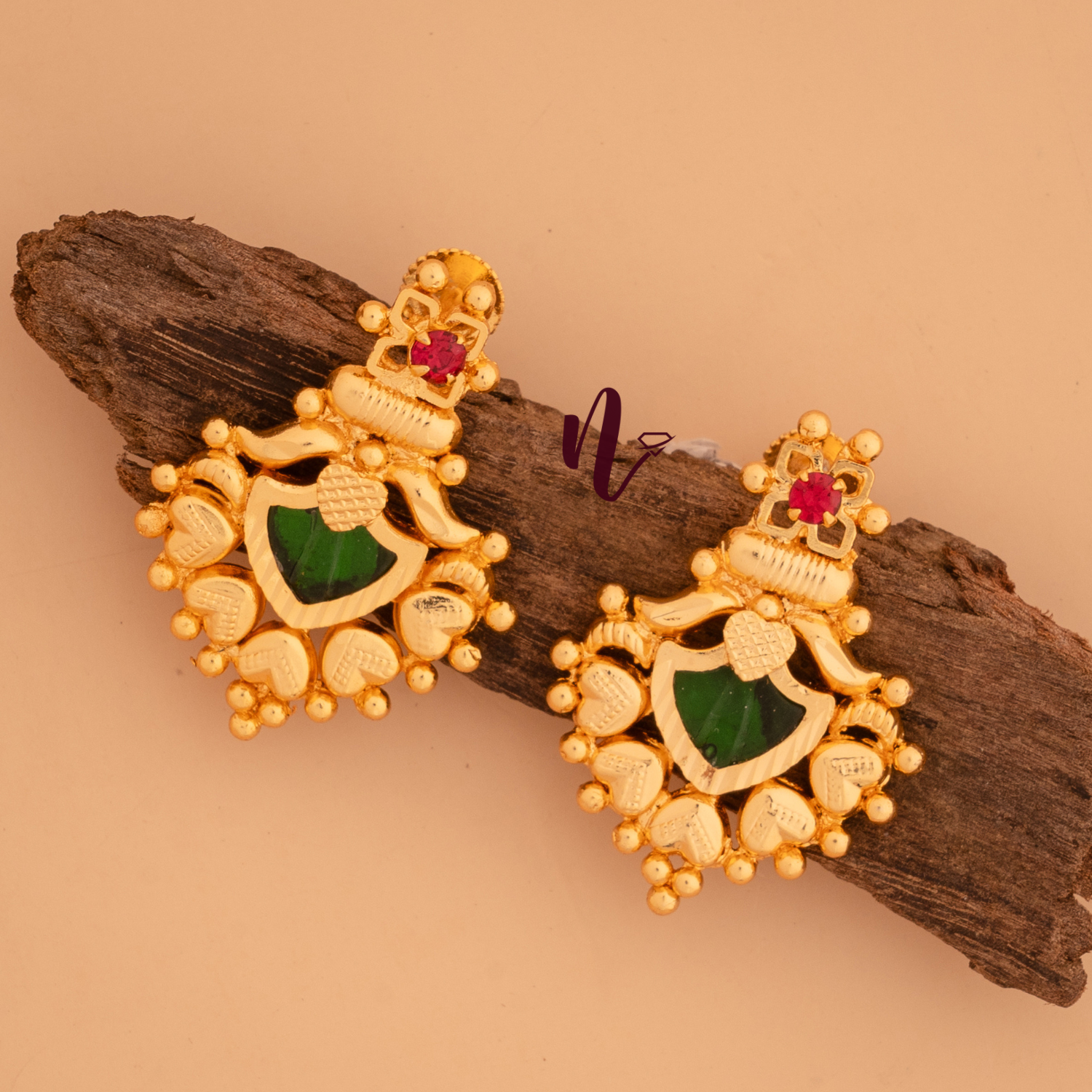 gold plated ear stud