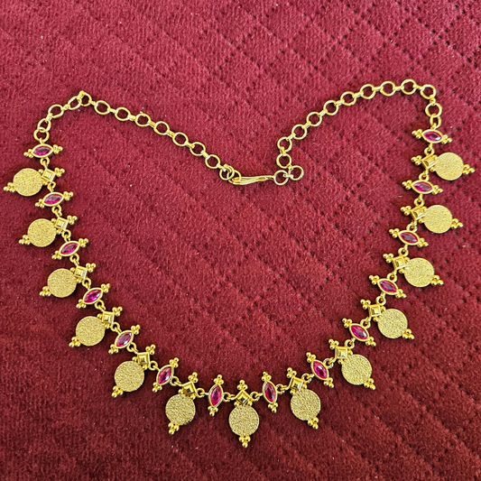 TRADITIONAL RUBY STONE COIN NECKLACE