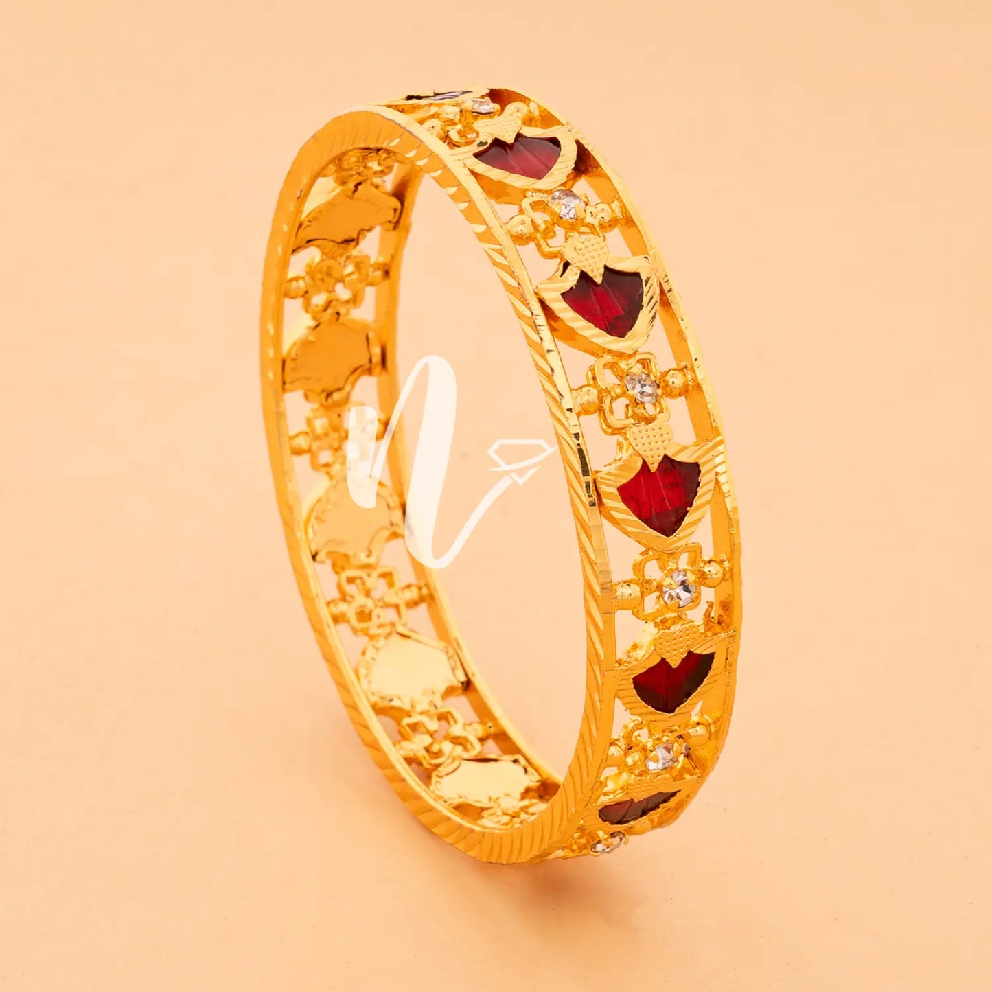 gold plated traditional palakka bangle
