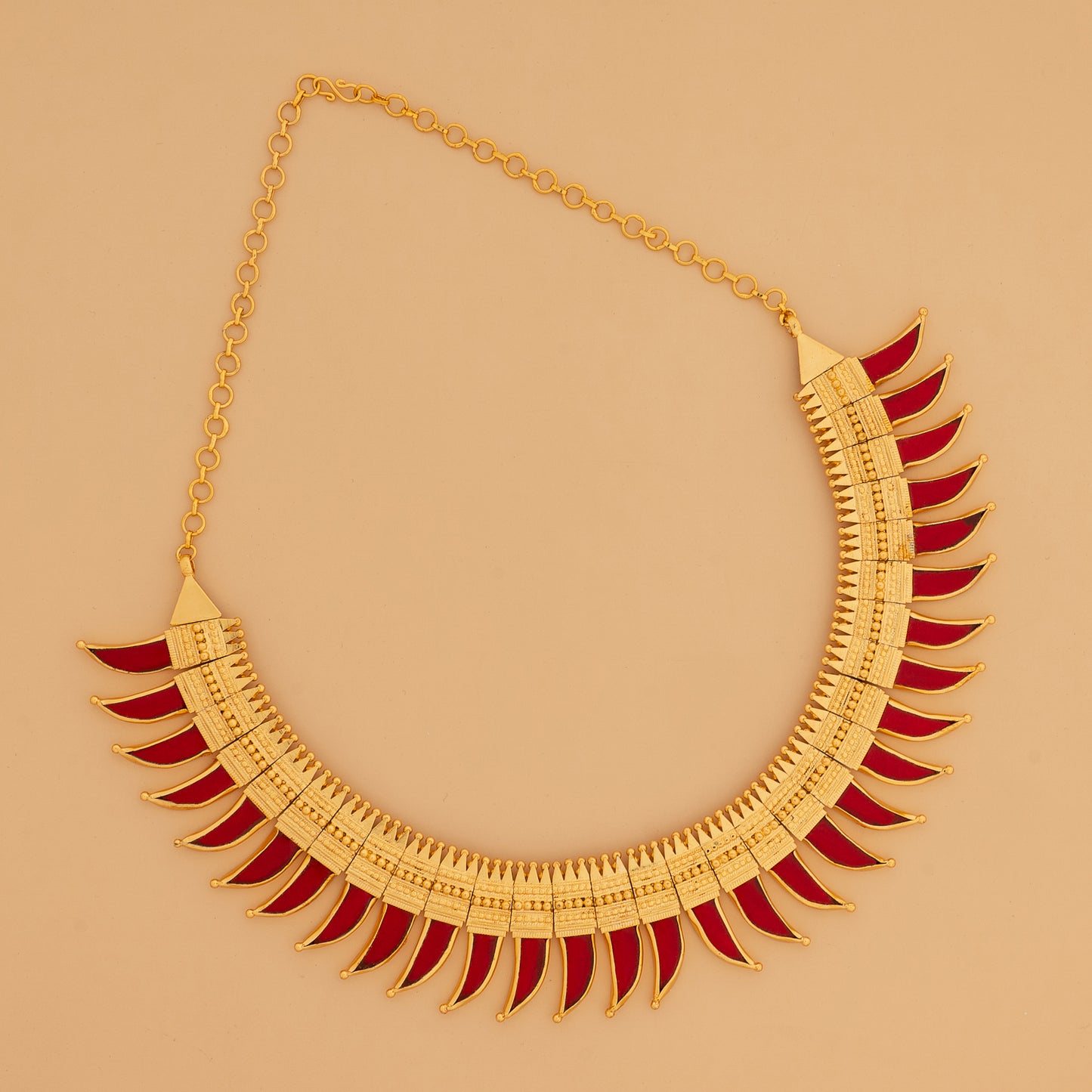 PULLINAGAM NECKLACE