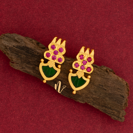 gold plated palakka stud