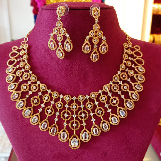  white stone necklace